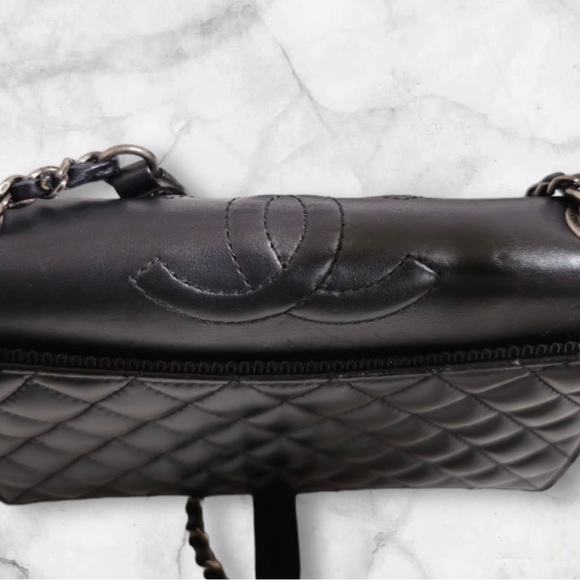 Chanel black lambskin small ballerine bag - Picture 14 of 15